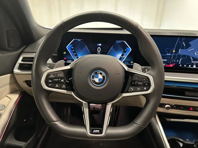 BMW 330 330e M-Sport Touring xDrive