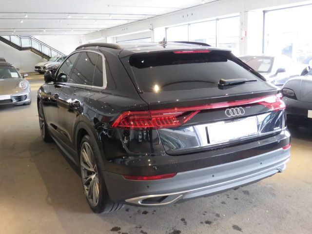 Audi Q8 55 TFSI Quattro