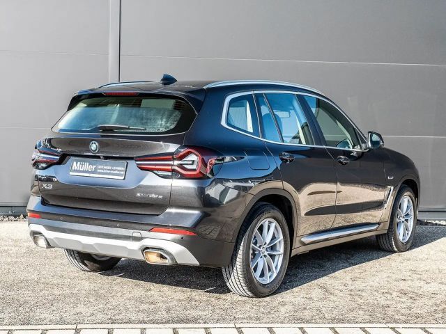 BMW X3 xDrive30e