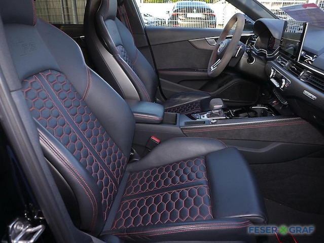 Audi RS4 Avant Quattro