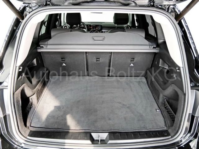 Mercedes-Benz GLB 250 AMG Line