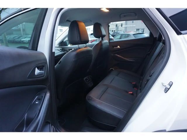 Opel Grandland X Hybrid 4 Ultimate