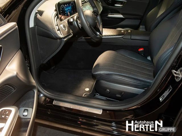 Mercedes-Benz E 220 AVANTGARDE E 220 d Estate