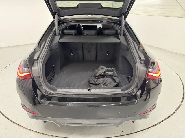 BMW i4 Coupé eDrive35