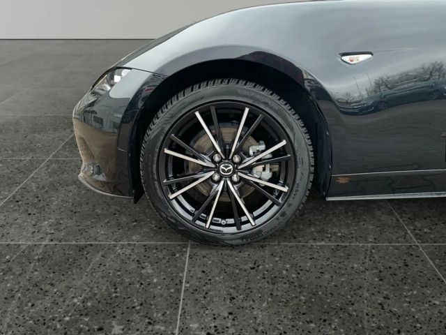 Mazda MX-5 SkyActiv