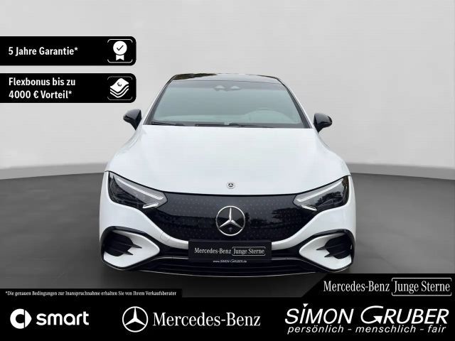 Mercedes-Benz EQE 350 4MATIC AMG Line Sedan