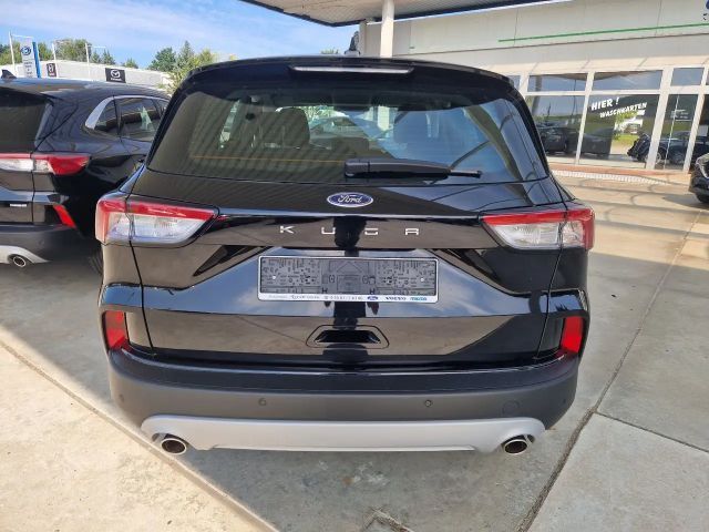 Ford Kuga Cool & Connect