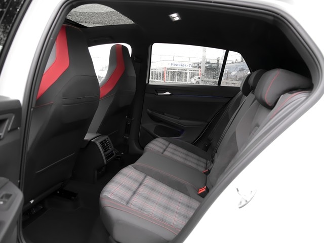 Volkswagen Golf DSG GTI Golf VIII Style