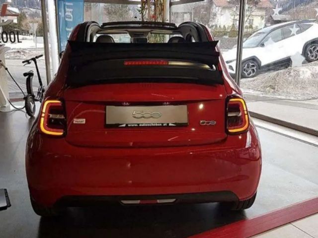 Fiat 500C RED