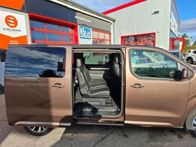 Citroën Spacetourer Shine