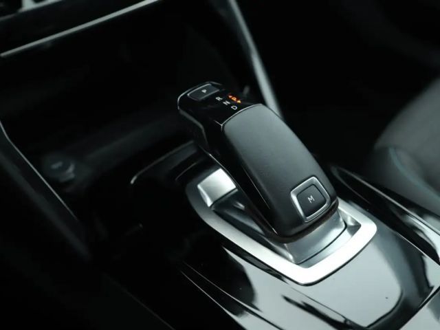 Peugeot 2008 Allure Pack EAT8 PureTech