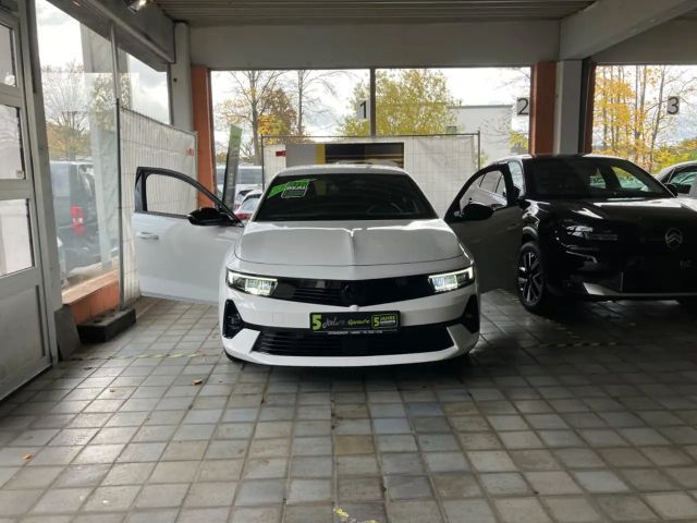 Opel Astra 1.2 Turbo Sports Tourer