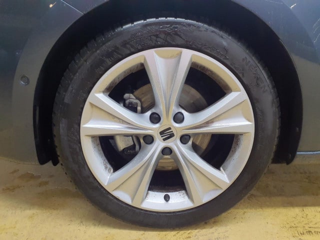 Seat Leon 1.5 eTSI DSG FR-lijn Sportstourer