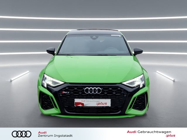 Audi RS3 Quattro S-Tronic Sedan