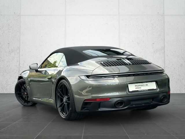 Porsche 992 Cabrio Carrera GTS