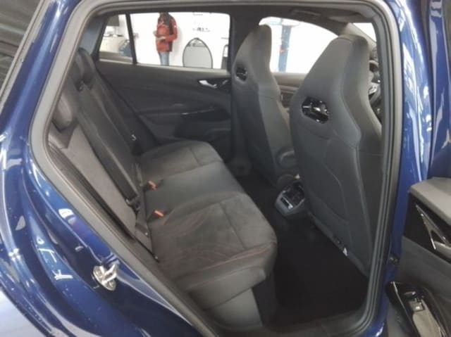 Volkswagen ID.4 Wärmepumpe/Kamera/Matrix/Pano/CCS/360