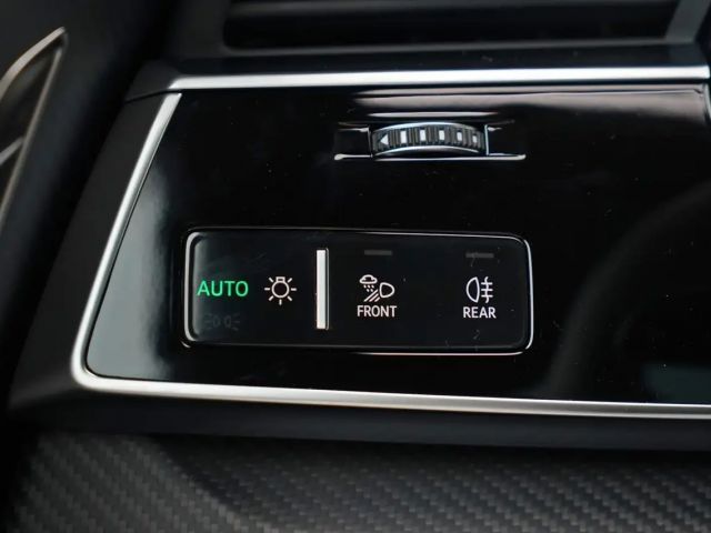 Audi Q8 Business Hybride S-Line