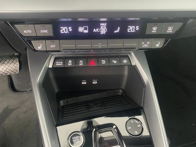 Audi A3 30 TFSI Sedan