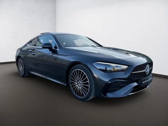 Mercedes-Benz CLE 300 4MATIC AMG Line Coupé