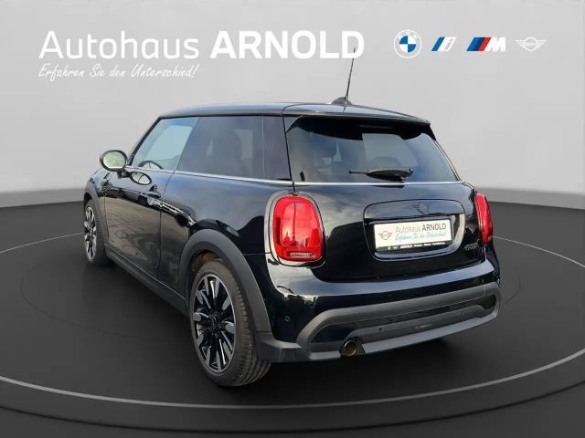 MINI Cooper Hatch DAB LED Navi Komfortzg. Tempomat