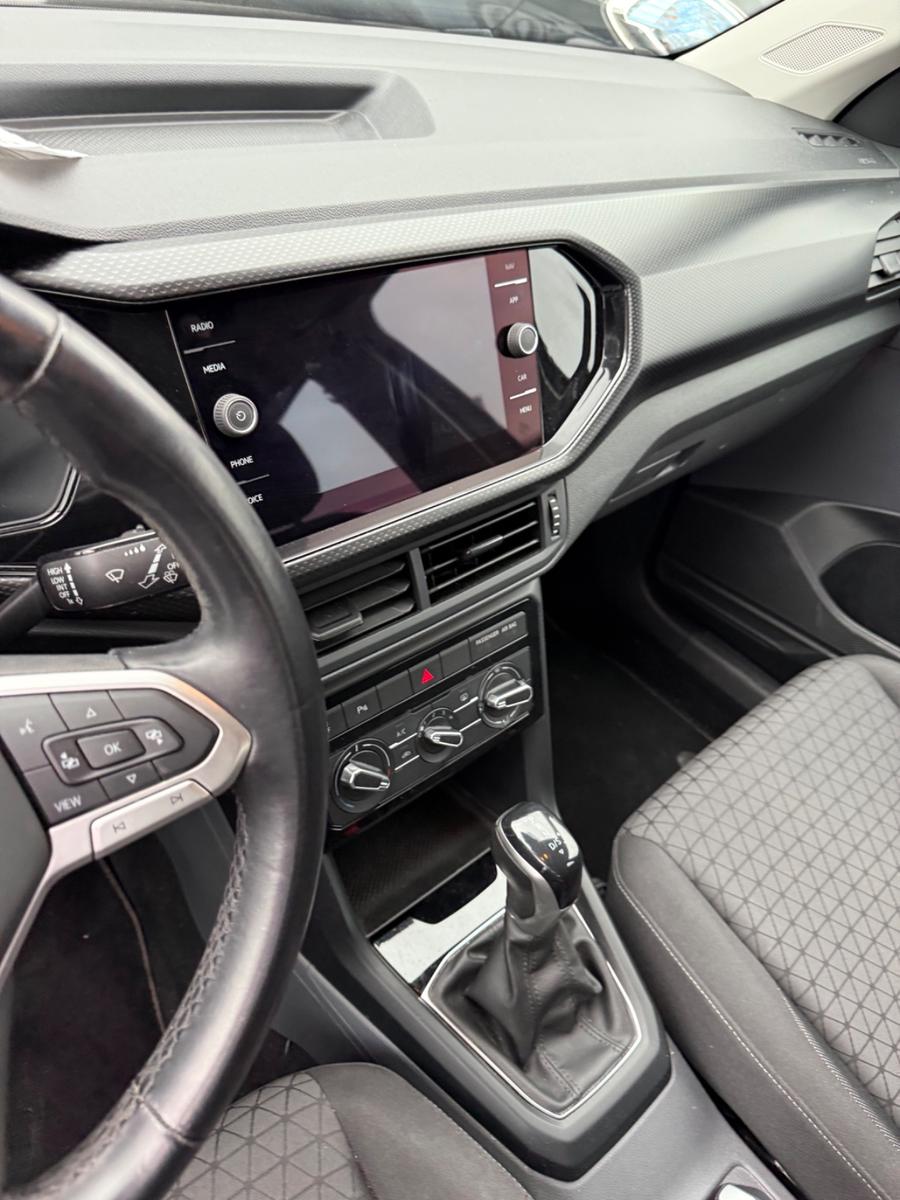 Volkswagen T-Cross Life