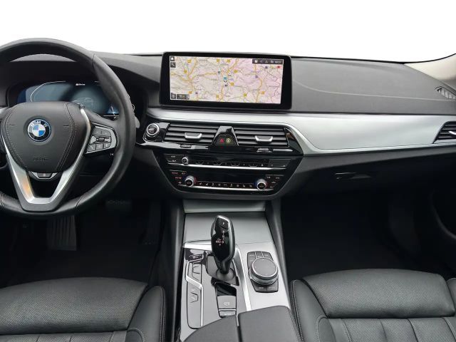 BMW 530 530e Touring