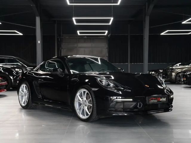 Porsche Cayman 718 Coupé
