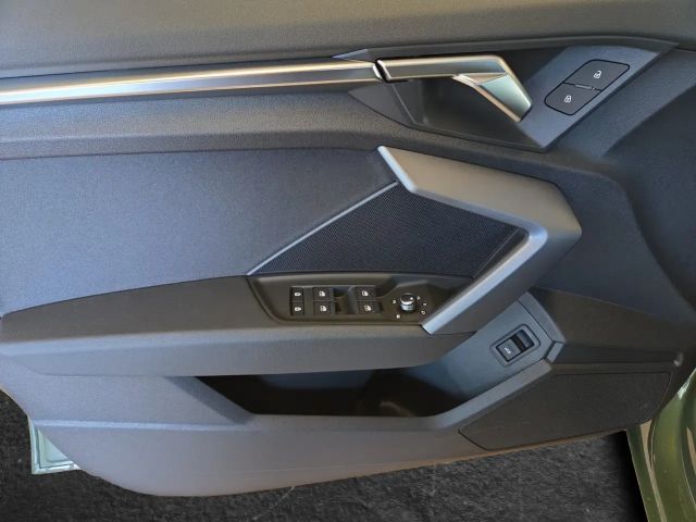 Audi A3 30 TFSI Sedan