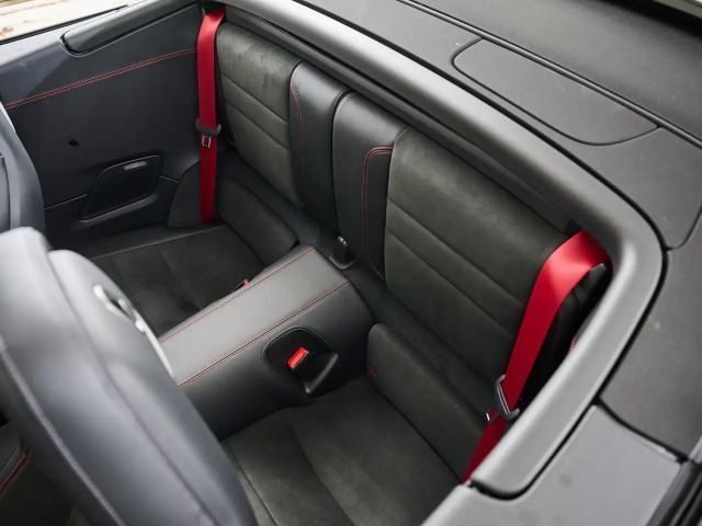 Porsche 911 4 Cabrio Carrera Coupé GTS