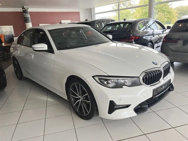 BMW 320 320d Sedan Sport Line