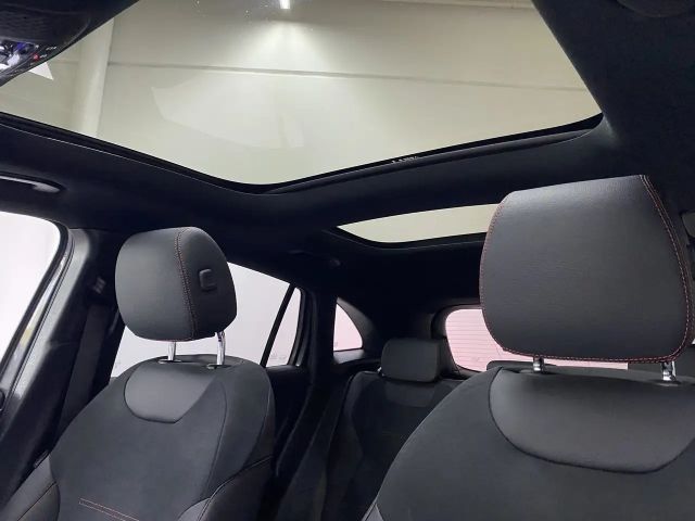 Mercedes-Benz GLA 250 AMG Line