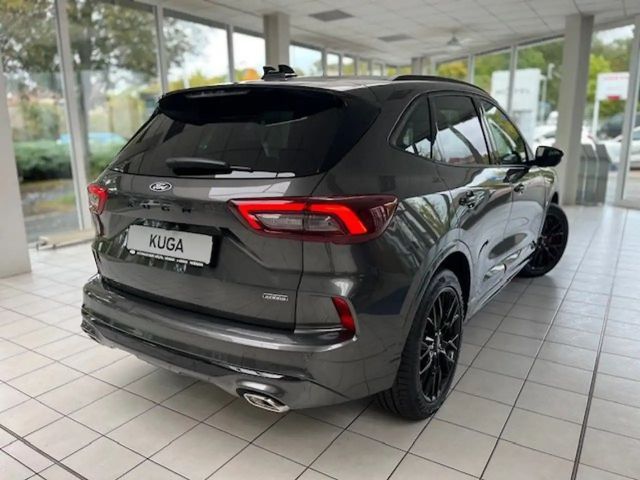 Ford Kuga Plug in Hybrid ST Line X