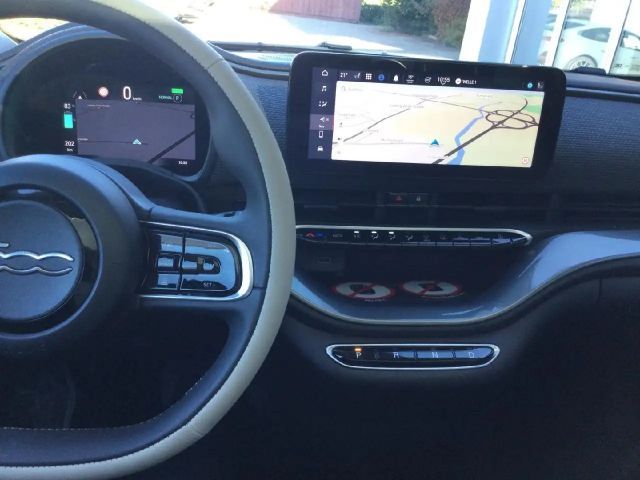 Fiat 500e La Prima by Bocelli