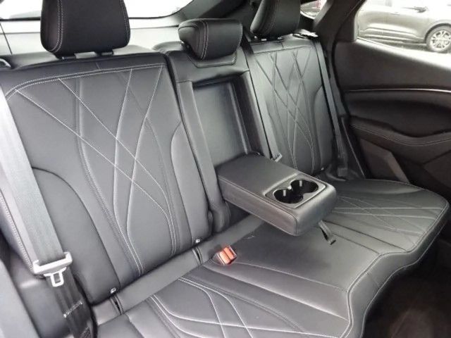 Ford Mustang Mach-E RWD