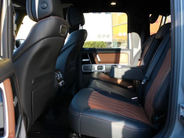 Mercedes-Benz G 500 AMG Line