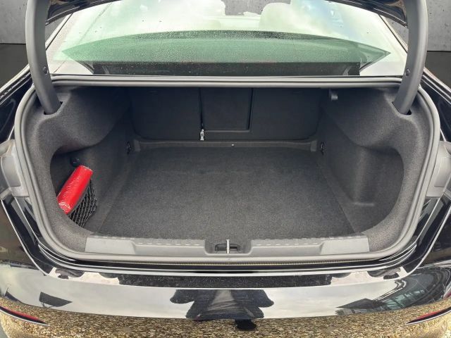 Audi A3 30 TFSI S-Tronic Sedan