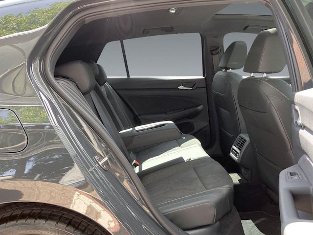 Volkswagen Golf 1.5 eTSI DSG Golf VIII