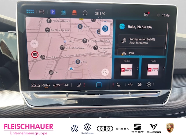 Volkswagen Golf 1.5 eTSI Golf VIII R-Line