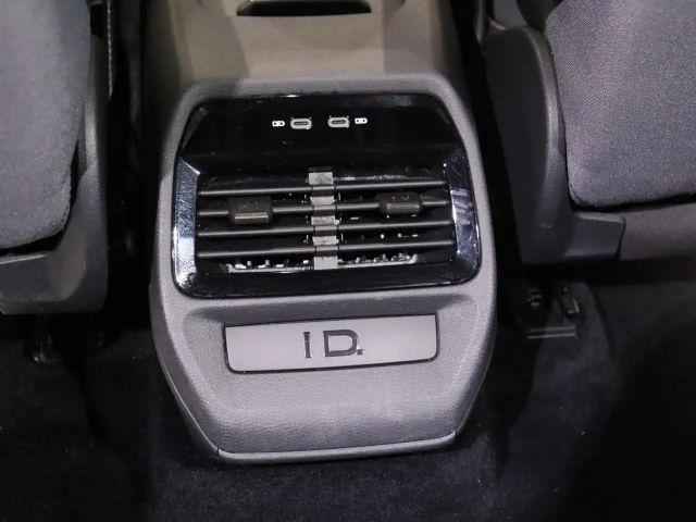Volkswagen ID.5 150 kW 77 KWh Pro