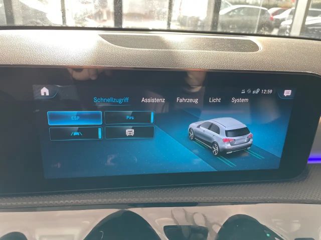 Mercedes-Benz A 180 Hatchback