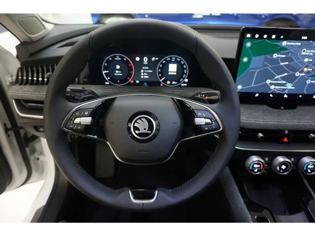 Skoda Superb 2.0 TDI Combi Selection