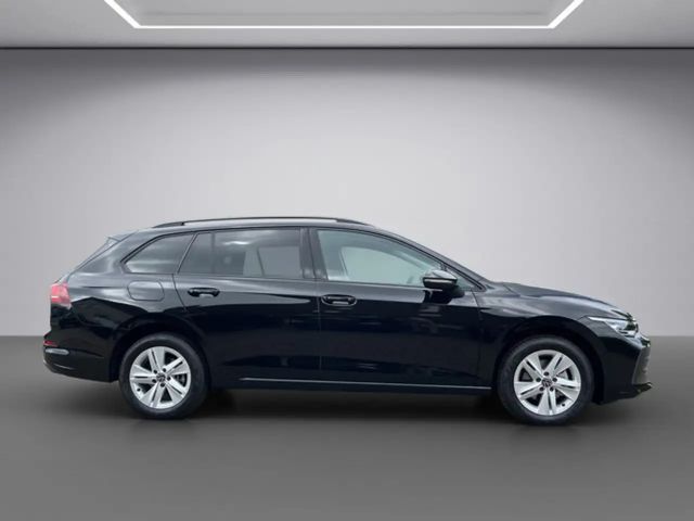 Volkswagen Golf DSG Golf VIII Life Variant