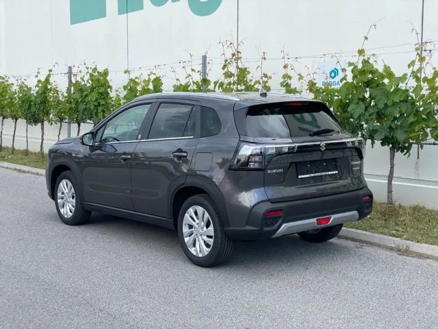 Suzuki S-Cross Hybrid