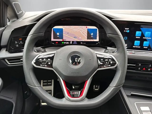 Volkswagen Golf GTI Style