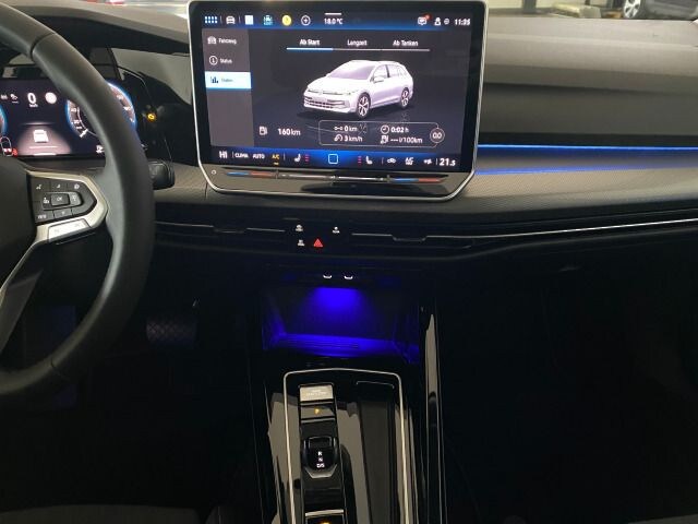 Volkswagen Golf 1.5 eTSI DSG Style Variant