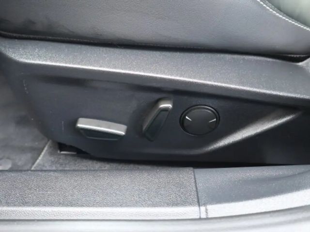 Ford Focus EcoBoost ST Line