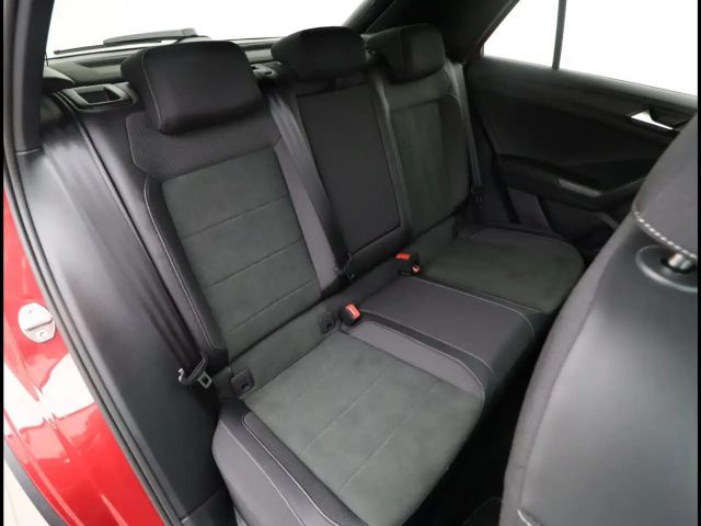 Volkswagen T-Roc 1.5 TSI DSG R-Line