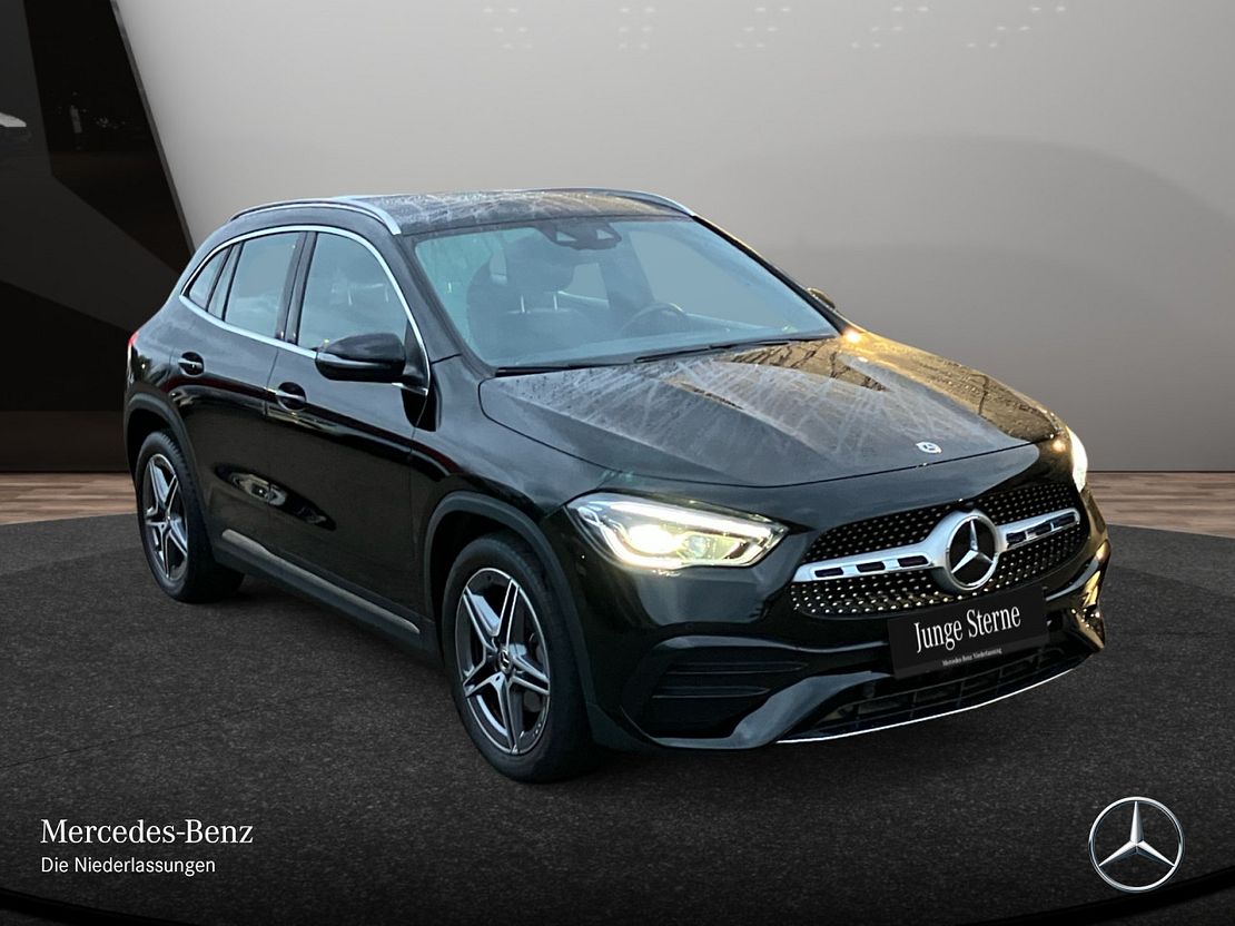 Mercedes-Benz GLA 200 AMG Line