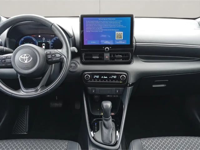 Toyota Yaris Hatchback Hybride Style