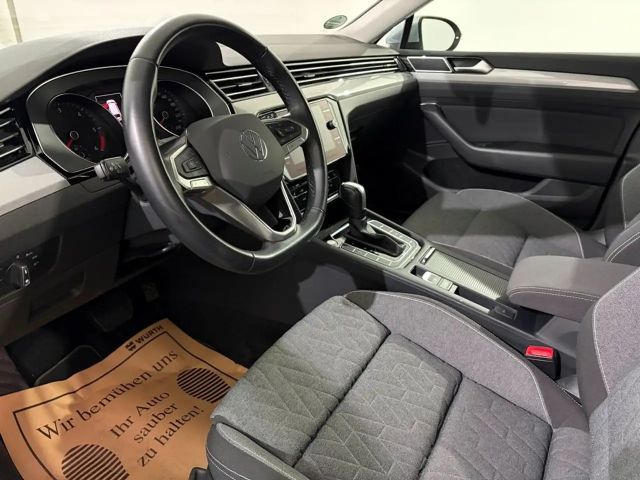 Volkswagen Passat 2.0 TDI Business DSG Variant